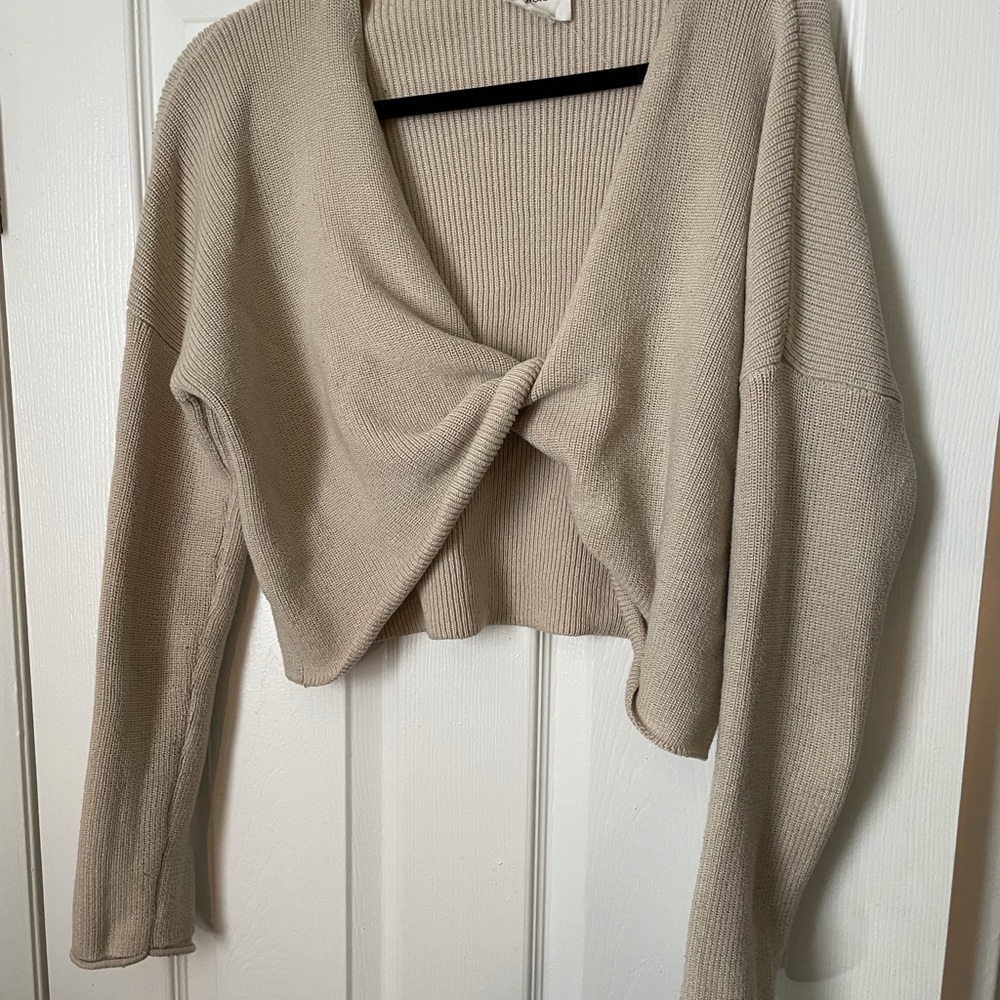 Crop/pullover sweater